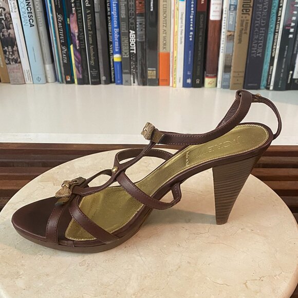 J. Crew T strap leather wooden stacked heel dress shoes with gold bows size 8 - Picture 2 of 6